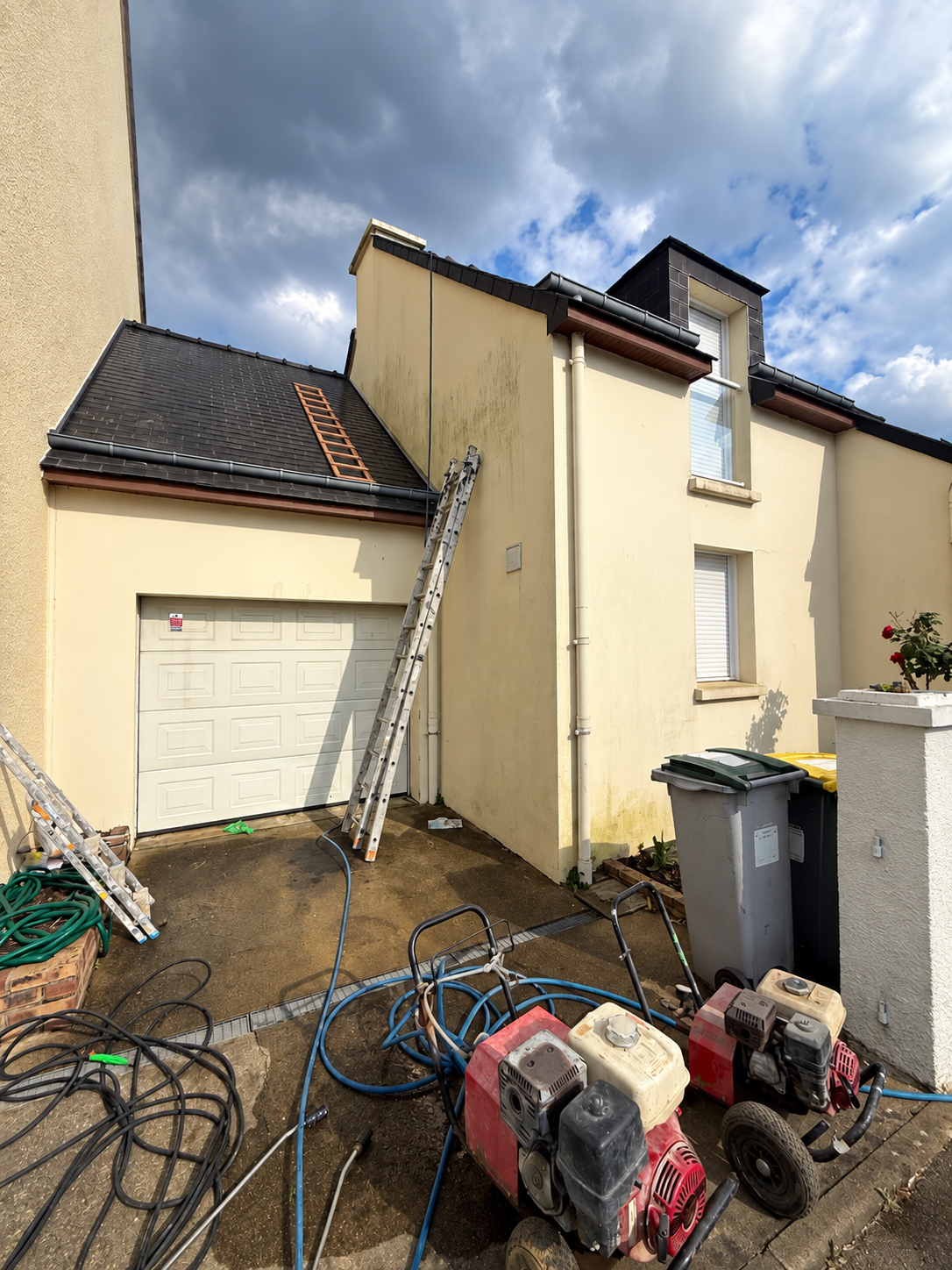 Verne — façade avant ravalement